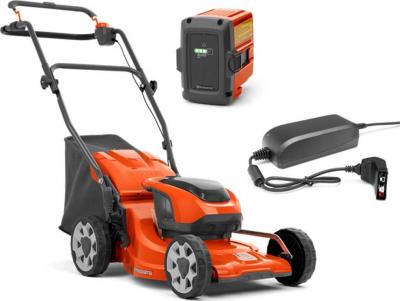 HUSQVARNA BATTERY LAWN MOWER LC 137i KIT WITH BATTERY AND CHARGER